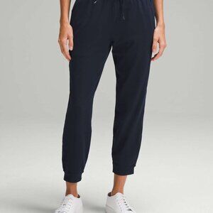 Lululemon Soft Jersey Classic-Fit Mid-Rise Jogger - Navy - Size 8